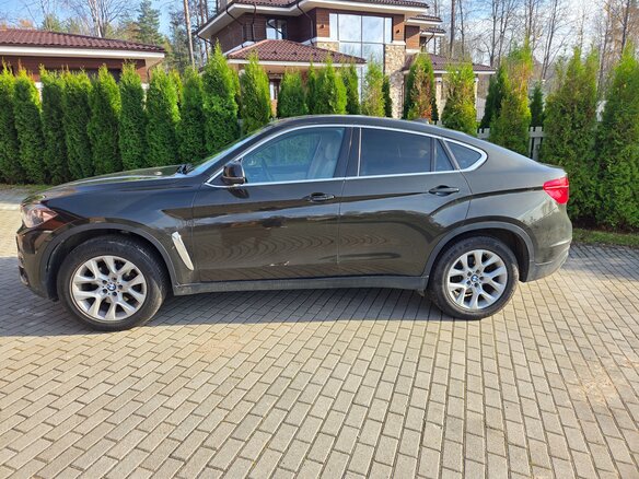 2016 BMW X6 35i II (F16), коричневый, 3400000 рублей - вид 3