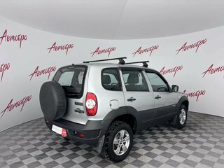 2018 Chevrolet Niva I Рестайлинг, серебристый, 785000 рублей, вид 5