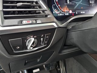 2022 BMW X4 20i II (G02) Рестайлинг, серый, 5100000 рублей, вид 4