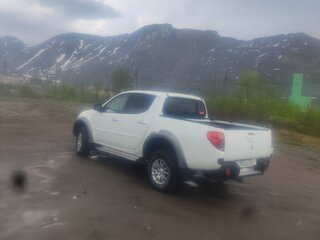 2012 Mitsubishi L200 IV, белый, 1250000 рублей, вид 2