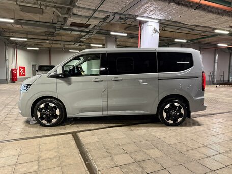 2026 Volkswagen Caravelle T7, серый, 10400000 рублей, вид 4