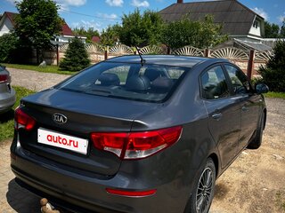 2015 Kia Rio III Рестайлинг, серебристый, 830000 рублей, вид 3