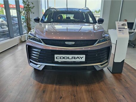 2026 Geely Coolray I Рестайлинг 2, пурпурный, 2996990 рублей, вид 2