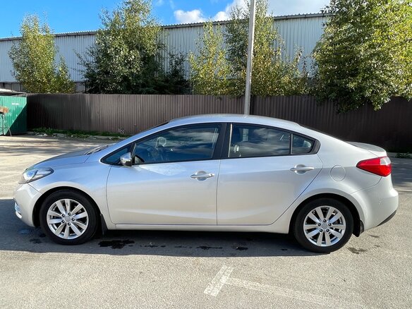 2013 Kia Cerato III, серый, 1100000 рублей - вид 3