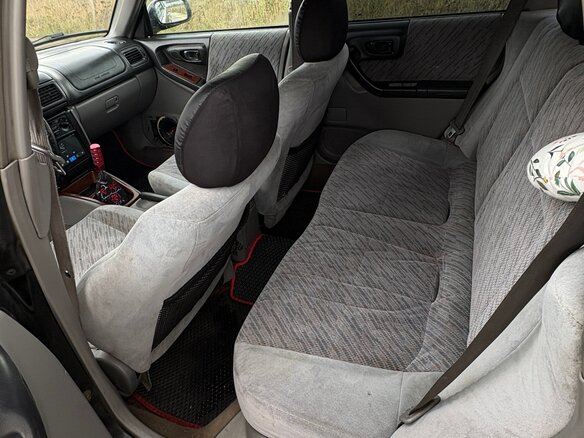 1998 Subaru Forester I, чёрный - вид 12