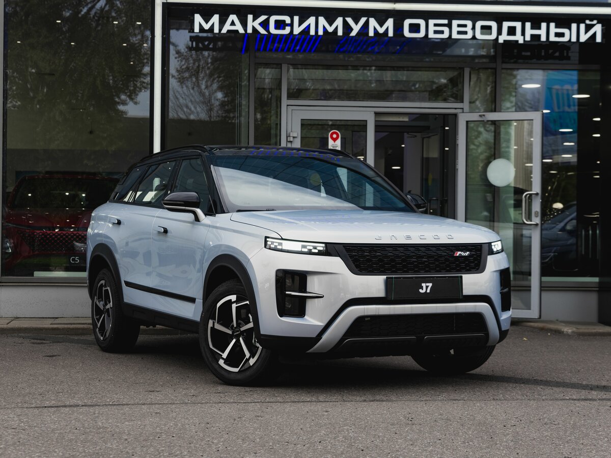 Открыть фотографии: Jaecoo J7 I