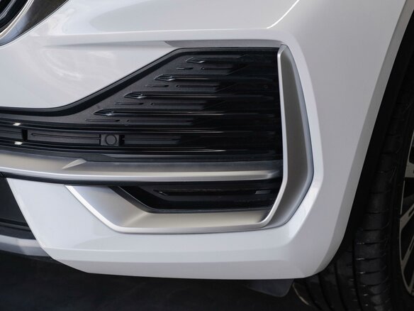 2026 Geely Monjaro I Рестайлинг, белый, 4954990 рублей - вид 8