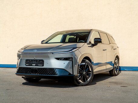 2026 Toyota bZ3X 50 kWh, серый, 2850000 рублей, вид 1