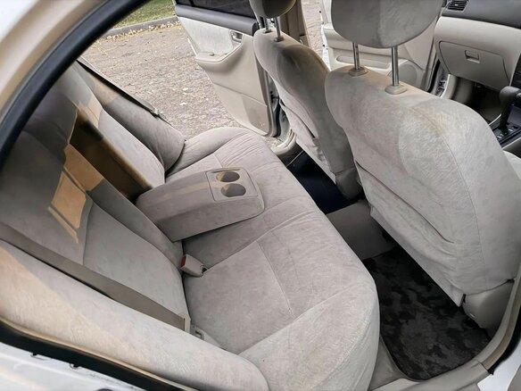 2001 Toyota Corolla Fielder IX (E120, E130), белый, 499900 рублей - вид 10