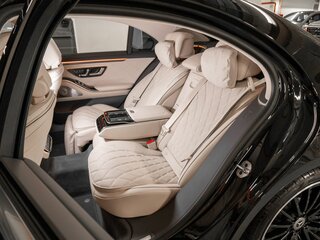 2026 Mercedes-Benz S-Класс 500 Long 4MATIC VII (W223) Рестайлинг, чёрный, 27090000 рублей, вид 3