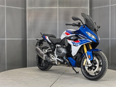 2024 BMW R 1250 RS, белый, 1677000 рублей, вид 2