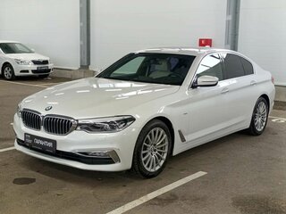 2017 BMW 5 серии 530i xDrive VII (G30/G31/G38), белый, 3150000 рублей, вид 1