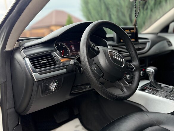 2010 Audi A7 I (4G), белый - вид 6