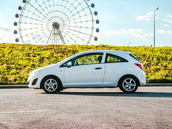 2011 Opel Corsa D Рестайлинг I, белый, 430000 рублей - вид 6