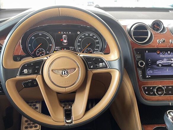 2018 Bentley Bentayga I, синий, 12900000 рублей - вид 14