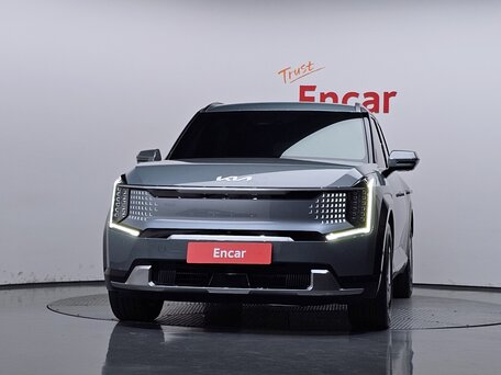 2025 Kia EV9 Long Range, серебристый, 5660000 рублей, вид 3