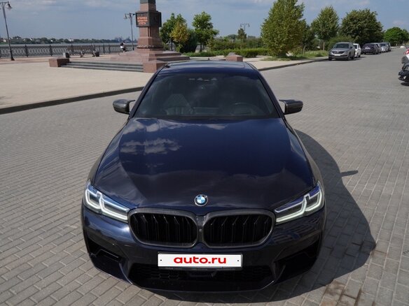 2020 BMW 5 серии 540i xDrive VII (G30/G31/G38) Рестайлинг, синий, 6199000 рублей - вид 2