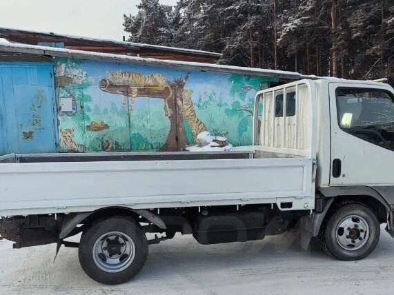 1999 Fuso (Mitsubishi) Canter, белый, 1080000 рублей - вид 1