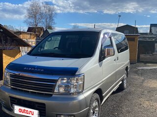 2001 Nissan Elgrand I (E50), белый, 700000 рублей, вид 1