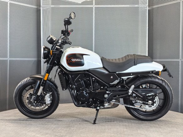 2023 Harley-Davidson X500, белый, 549000 рублей - вид 4