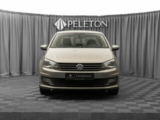 2016 Volkswagen Polo V Рестайлинг, бежевый, 1375000 рублей, вид 3