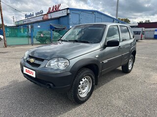 2017 Chevrolet Niva I Рестайлинг, серый, 775000 рублей, вид 1