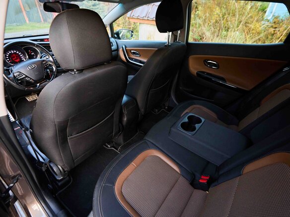 2018 Kia Ceed II Рестайлинг, коричневый, 1500000 рублей - вид 21