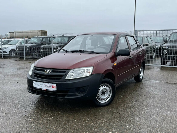 2013 Lada (ВАЗ) Granta I, красный, 275400 рублей - вид 2