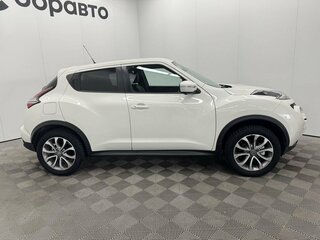 2017 Nissan Juke I Рестайлинг, белый, 1500000 рублей, вид 4