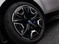 2022 BMW iX xDrive40 I (I20), серый, 7900000 рублей - вид 3