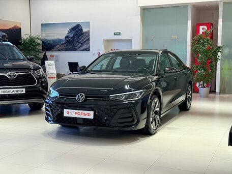 Volkswagen Passat (North America and China) Pro I