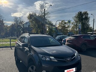 2013 Toyota RAV4 IV (XA40), серый, 1900000 рублей, вид 3