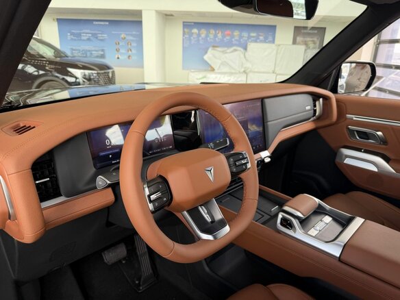 2025 Changan Deepal G318 I, чёрный - вид 12