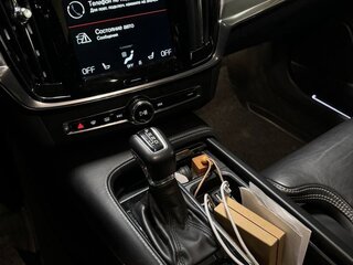 2019 Volvo V90 Cross Country I, синий, 4400000 рублей, вид 5
