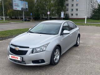 2012 Chevrolet Cruze I, серебристый, 600000 рублей, вид 2