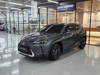 2026 Lexus UX 300h I, серый, 6357700 рублей, вид 1