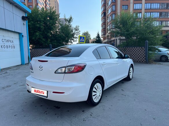 2012 Mazda 3 II (BL) Рестайлинг, белый - вид 4