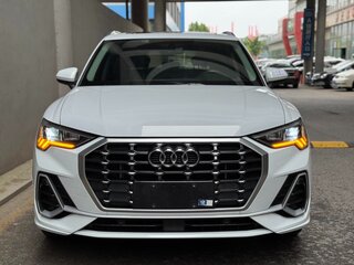 2022 Audi Q3 35 TFSI II (F3), белый, 2639000 рублей, вид 2