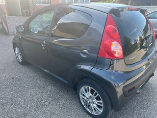 2007 Peugeot 107 I, серый, 450000 рублей, вид 4