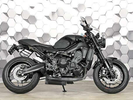 2023 Yamaha XSR900, чёрный, 1077000 рублей, вид 3