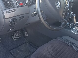 2008 Volkswagen Touareg I Рестайлинг, чёрный, 1000000 рублей, вид 5