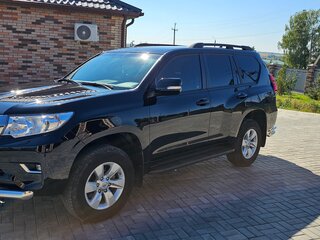 2020 Toyota Land Cruiser Prado 150 Series Рестайлинг 3, чёрный, 5600000 рублей, вид 1