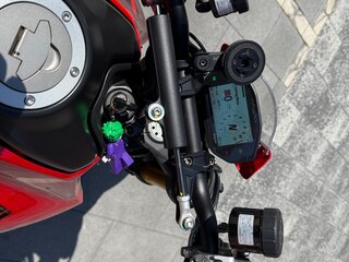 2024 Ducati Monster 937, красный, 1275000 рублей, вид 3