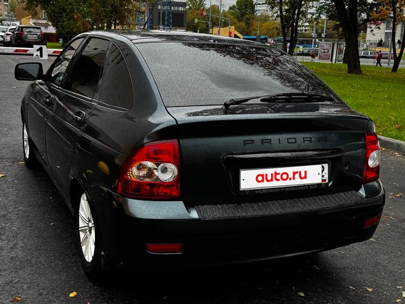 2012 Lada (ВАЗ) Priora I, зелёный, 300000 рублей - вид 3