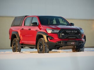 2023 Toyota Hilux VIII Рестайлинг 2, красный, 7240000 рублей, вид 5