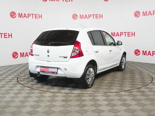 2013 Renault Sandero I, белый, 595000 рублей, вид 5