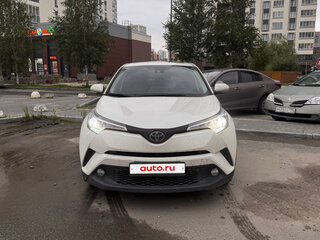 2021 Toyota C-HR I Рестайлинг, белый, 2699000 рублей, вид 1