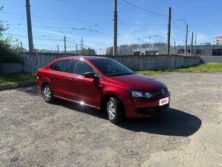 2013 Volkswagen Polo V, красный, 890000 рублей, вид 2