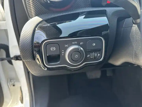 2023 Mercedes-Benz A-Класс 180 Long IV (W177) Рестайлинг, белый, 2295000 рублей - вид 20