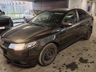 2010 Kia Cerato 5-speed II, коричневый, 620000 рублей, вид 1